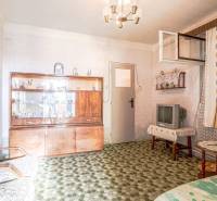 ALL INCLUSIVE | NA PREDAJ 4 IZBOVÝ RODINNÝ DOM, PP 870 M2, POVODA