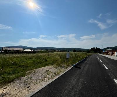 Prodej Pozemky - bydlení, Pozemky - bydlení, Trenčín, Slovensko