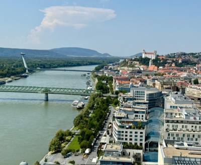 Pronájem Byt 2+1, Byt 2+1, Pribinova, Bratislava - Ružinov, Slovensko