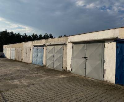 Prodej Garáže, Garáže, Mládežnícka, Trenčín, Slovensko