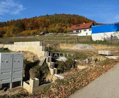 Prodej Pozemky - bydlení, Žilina, Slovensko