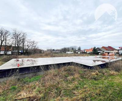 Prodej Pozemky - bydlení, Pozemky - bydlení, Komárno, Slovensko