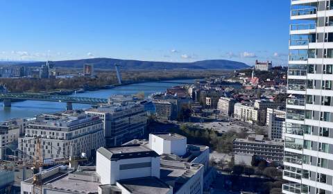 Pronájem Byt 4+1, Byt 4+1, Landererova, Bratislava - Staré Mesto, Slov