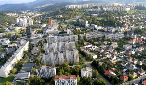 Hledáme Garsoniéra, Garsoniéra, Stred, Považská Bystrica, Slovensko