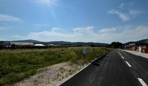 Prodej Pozemky - bydlení, Pozemky - bydlení, Trenčín, Slovensko