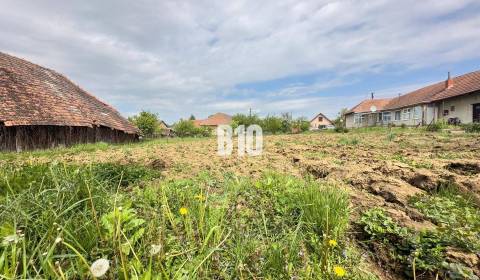 Prodej Pozemky - bydlení, Pozemky - bydlení, Zlaté Moravce, Slovensko