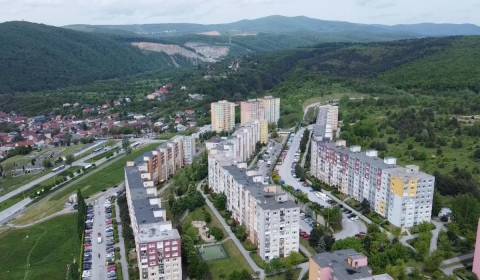 Prodej Byt 3+1, Byt 3+1, Čínska, Košice - Sídlisko Ťahanovce, Slovensk