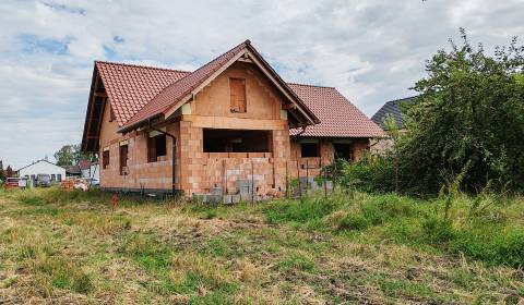 Prodej Rodinný dům, Rodinný dům, Hlohovec, Slovensko