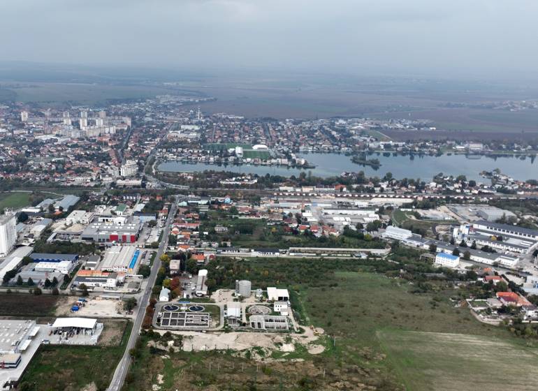 Senec.jpg