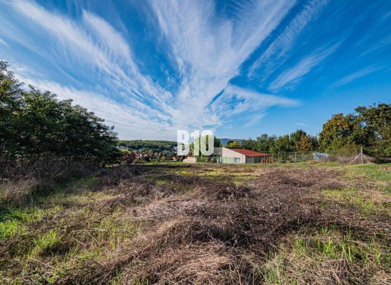 Nitra Pozemky - bydlení prodej reality Nitra