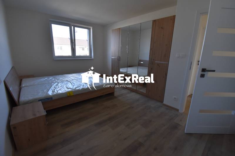 Novostavba na predaj,  Mládežnícka štvrť , Galanta, viac na: https://reality.intexreal.sk/