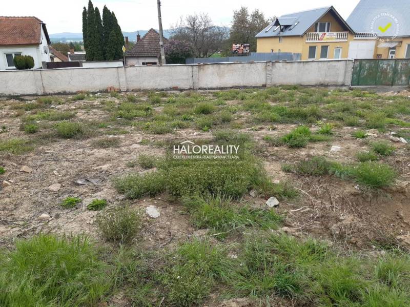 Krušovce Pozemky - bydlení prodej reality Topoľčany