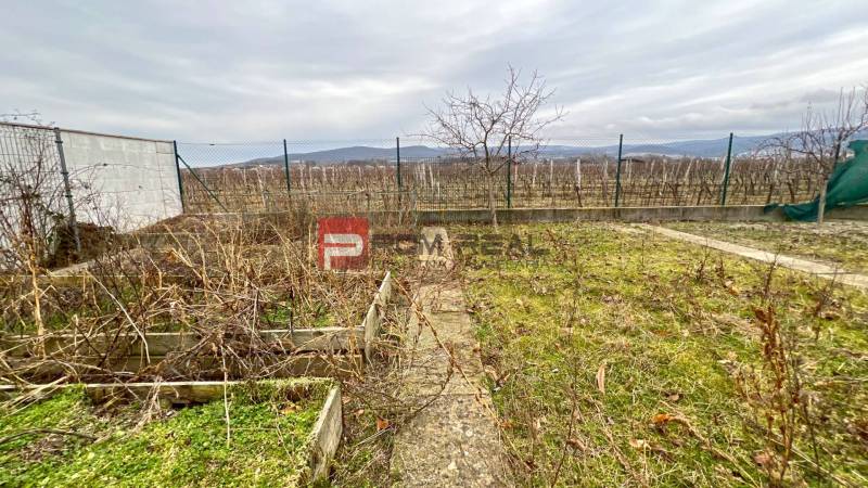 Pezinok Pozemky - bydlení prodej reality Pezinok