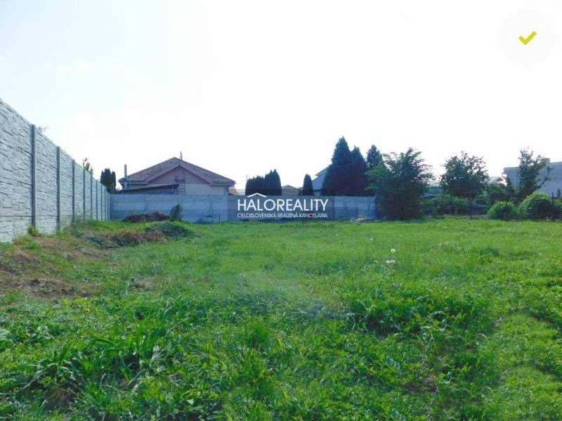 Kolárovo Pozemky - bydlení prodej reality Komárno