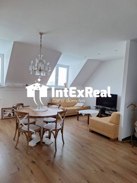 Nevšedné bývanie – Mezonetový 3i byt, GA, viac na: https://reality.intexreal.sk/