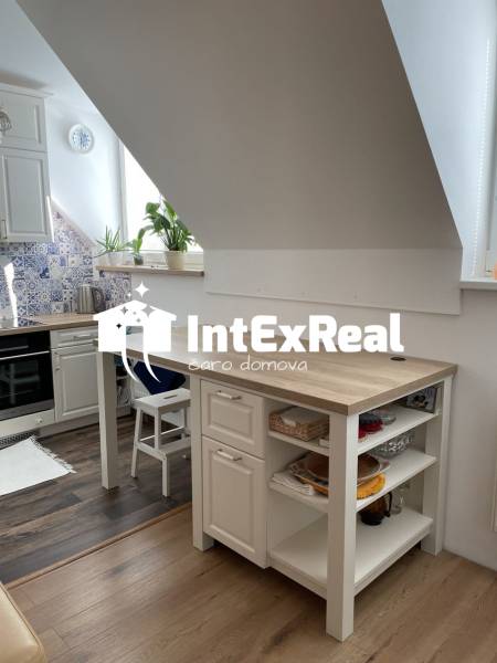 Nevšedné bývanie – Mezonetový 3i byt, GA, viac na: https://reality.intexreal.sk/