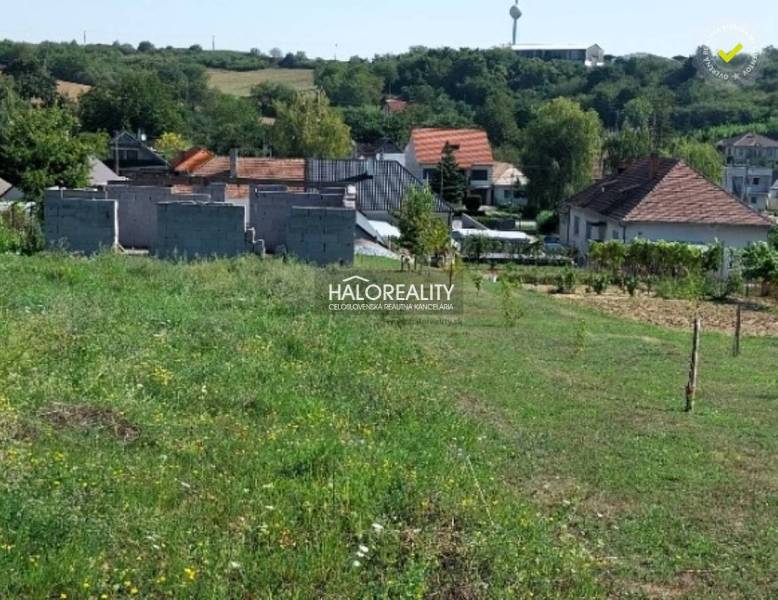 Horné Trhovište Pozemky - bydlení prodej reality Hlohovec