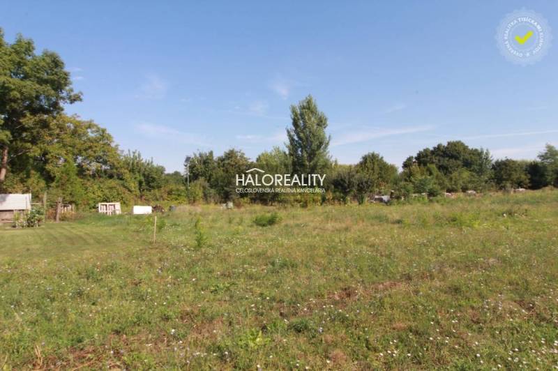 Horné Saliby Pozemky - bydlení prodej reality Galanta