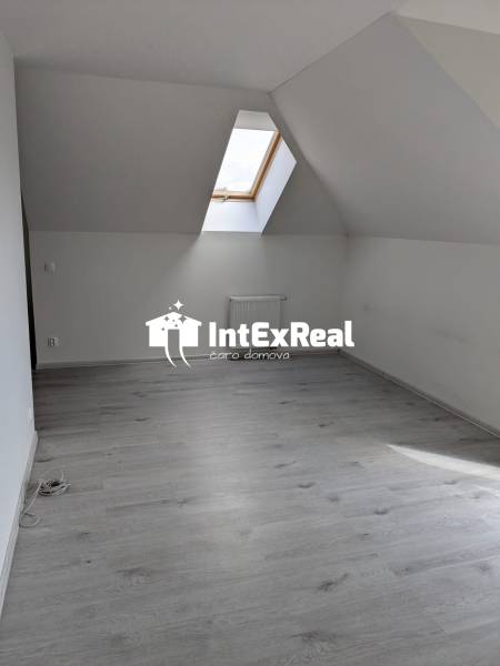 Prenájom  3 izbového bytu, Mostová, viac na: https://reality.intexreal.sk/