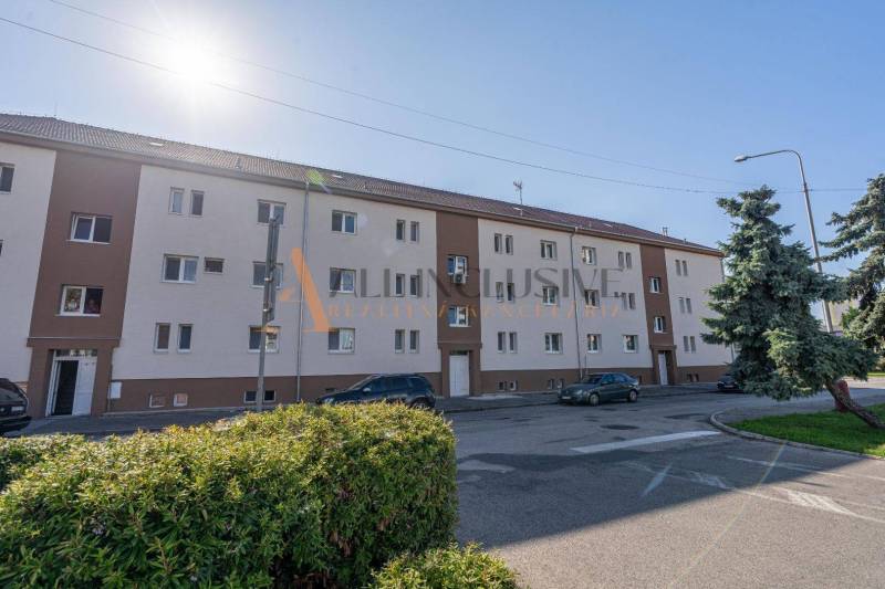 ALL INCLUSIVEREAL I PRIESTRANNÝ 2 IZBOVÝ BYT 57 M2S LÓGGIOU 9,86 M2 - GALANTA CENTRUM