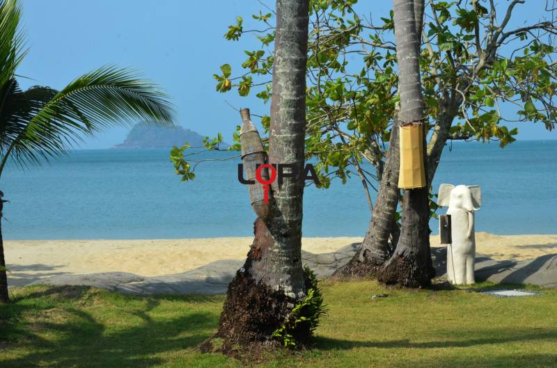 vila 02 pri pláži,  s tromi spálňami na ostrove Koh Chang