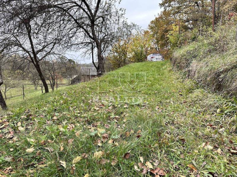 Trenčín Pozemky - bydlení prodej reality Trenčín