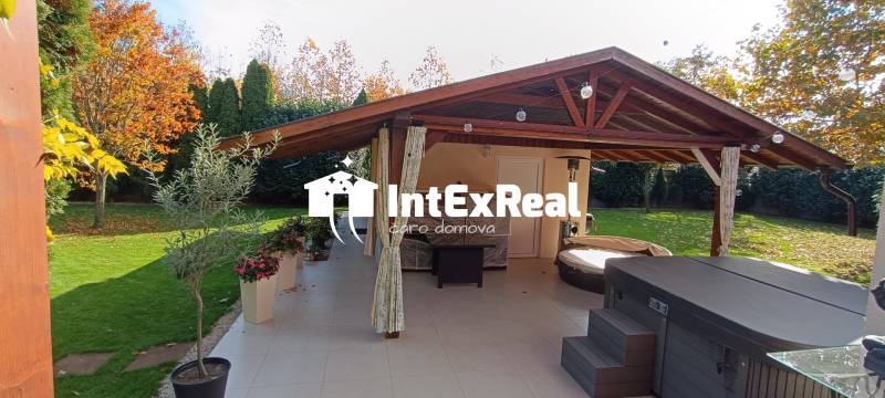 Romantický dom so všetkými vymoženosťami, Mostová, predaj, viac na: https://reality.intexreal.sk/