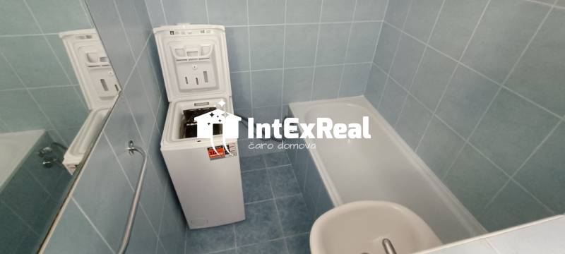 Presvetlená garsónka  s loggiu na prenájom, Šaľa, viac na: https://reality.intexreal.sk/