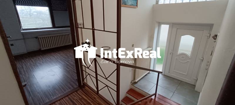 Rodinný dom v srdci obce, predaj,  Veľké Úľany, viac na: https://reality.intexreal.sk/