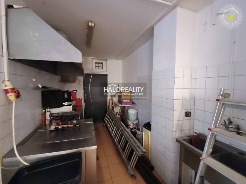 Handlová Restaurace pronájem reality Prievidza