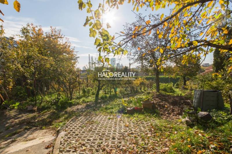 BA - Nové Mesto Rodinný dům prodej reality Bratislava - Nové Mesto