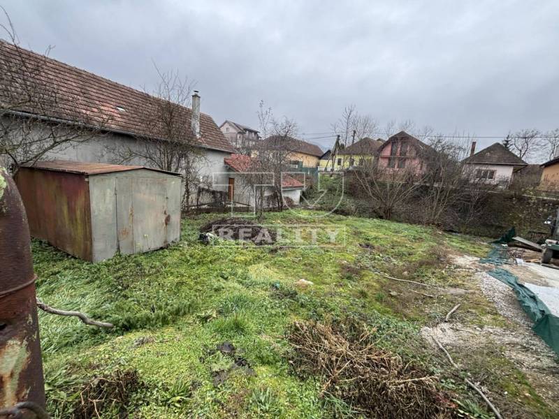 Soblahov Pozemky - bydlení prodej reality Trenčín