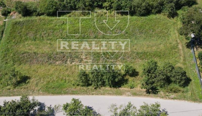 Kráľová nad Váhom Pozemky - bydlení prodej reality Šaľa