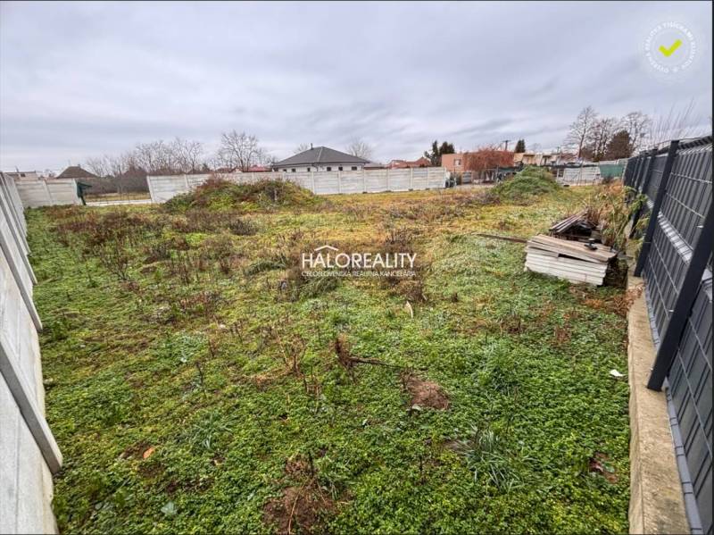 Madunice Pozemky - bydlení prodej reality Hlohovec